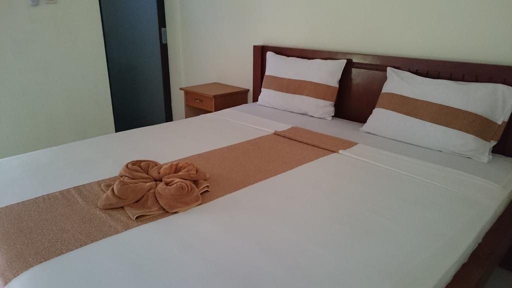 Barracuda Beach Hostel Αμέντ Εξωτερικό φωτογραφία